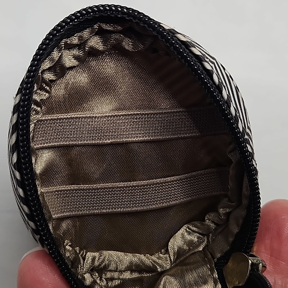 JU-JU-BE PADI PAC PACIFIER CASE BRWN/WHTE STRIPES - Picture 5 of 8